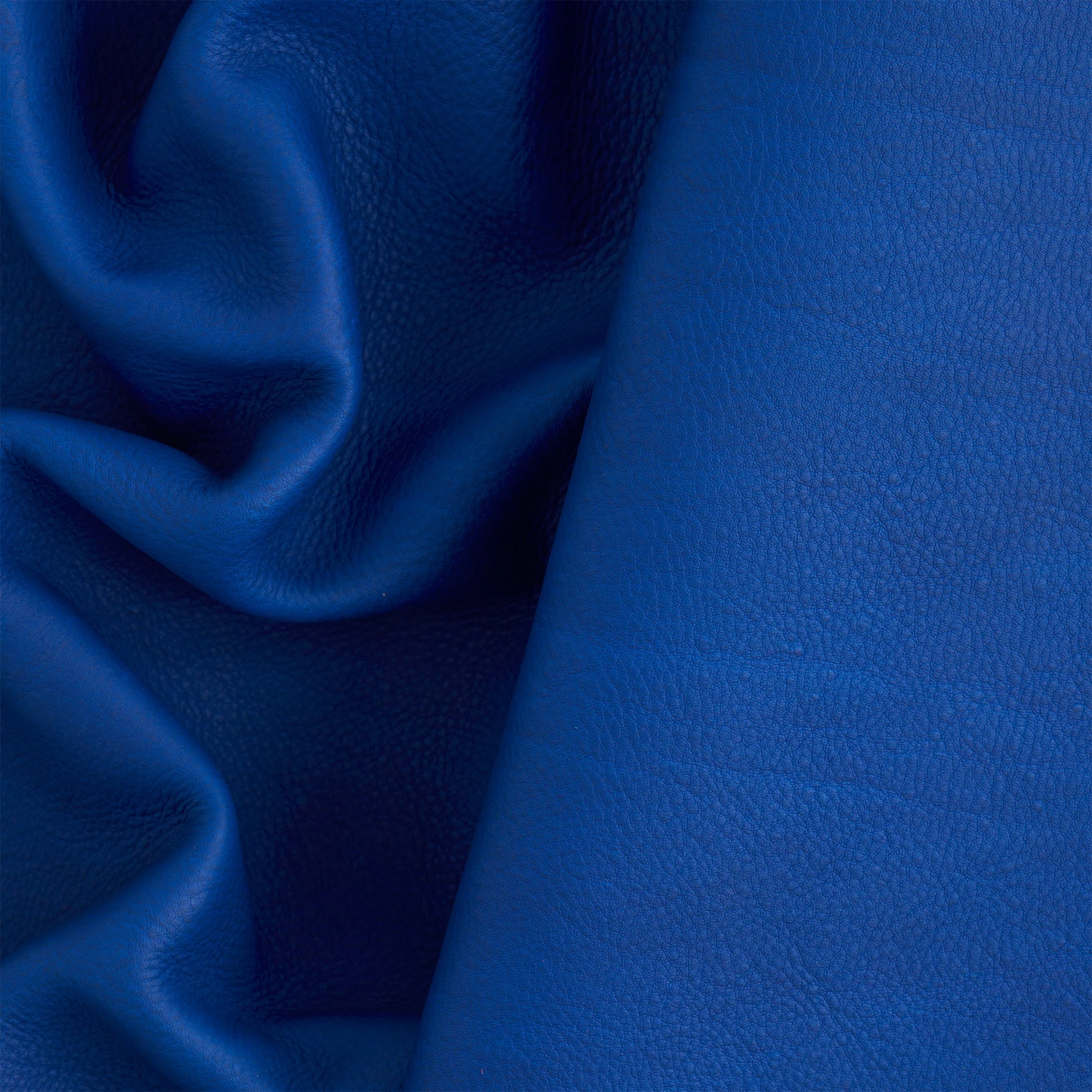 Vibrant Dyed Veg-Tan Double Shoulder - Image 16